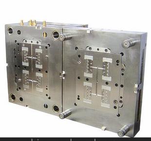 注塑模具機(jī)操作時(shí)的安全事項(xiàng)_深圳科翔模具 注塑模具機(jī)操作時(shí)的安全事項(xiàng)_深圳科翔模具