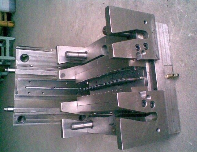 深圳模具廠,什么是注塑模具？